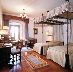 Parador Santiago de Compostela bedroom